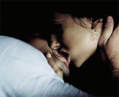 tumblr_nsolzhHwp91u8rej3o9_250.gif