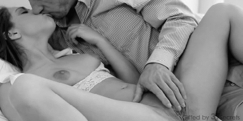 tumblr_o48ldfrhqm1v33x7xo1_500.gif