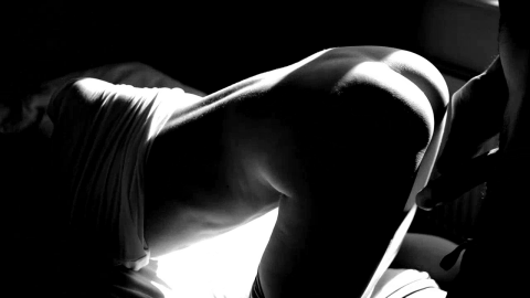 tumblr_nqh6x7dZoA1sf68sto1_500.gif